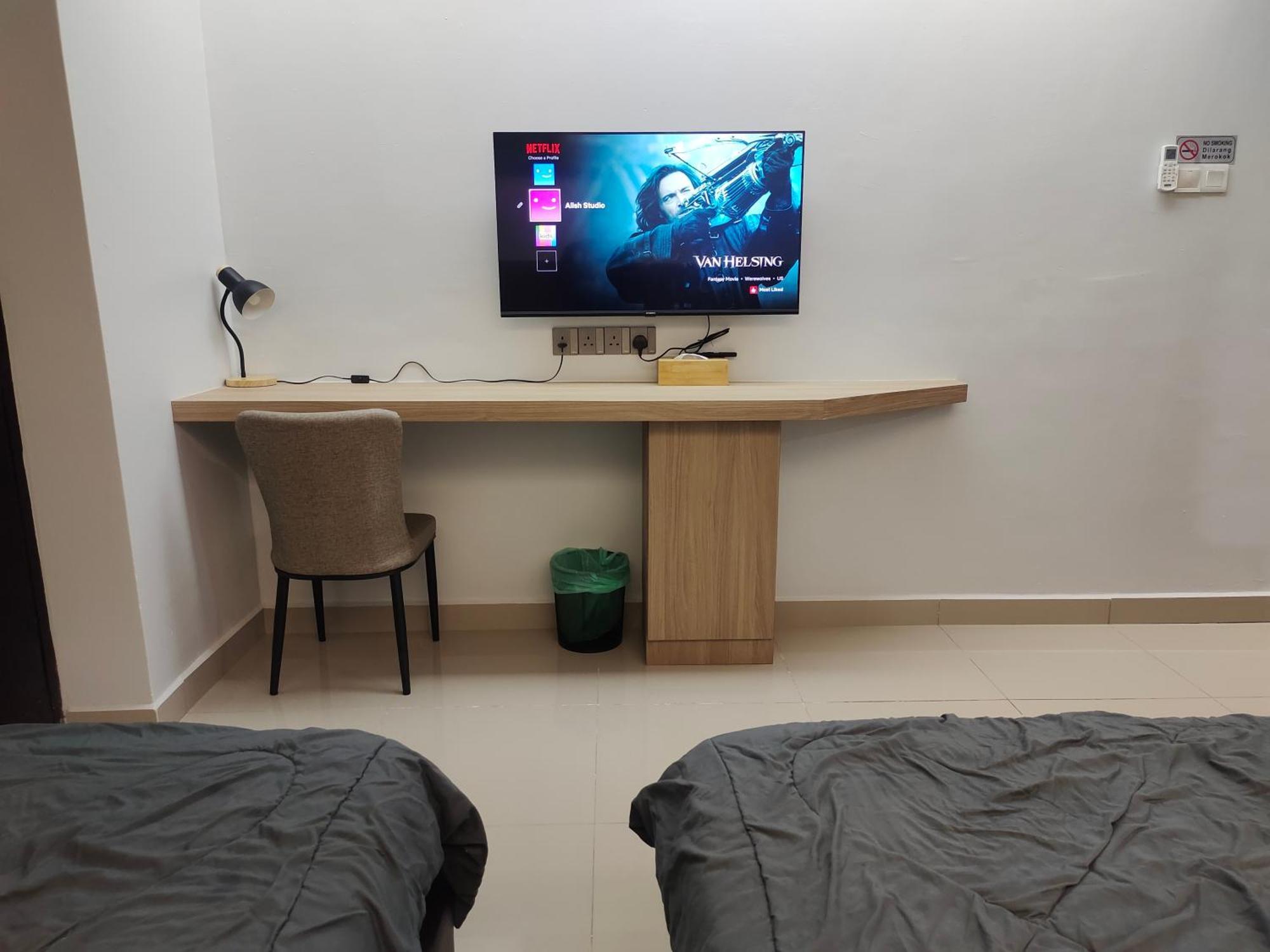 Alish Studio Apartment With Pool, Netflix, Wifi Gua Musang Exterior photo